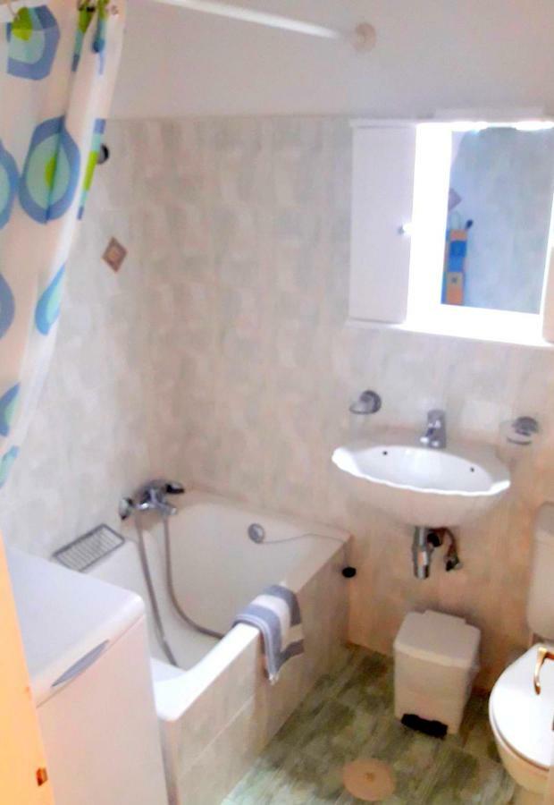 Para Thin Alos Apartment วาธี ภายนอก รูปภาพ